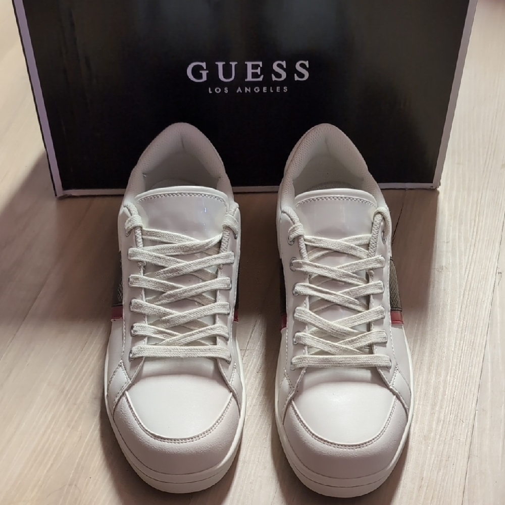 GUESS Men's Lendy White Sneakers